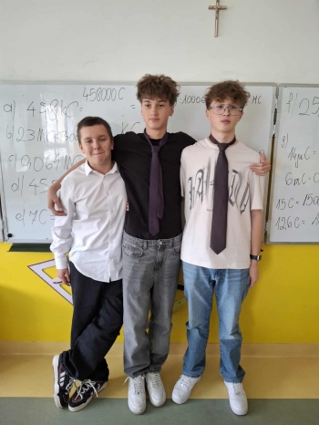 0d9f26e6-3c46-4576-9630-fbd930095eac