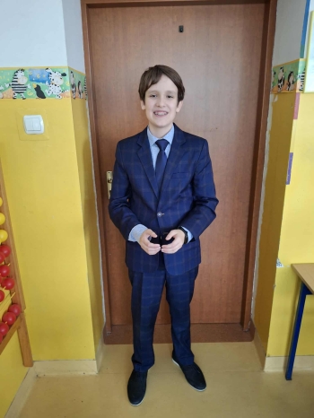 b3f9af4f-2ad9-48c6-8879-64f1e2398007