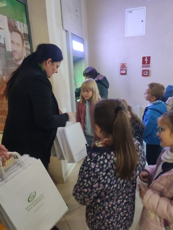 8dd21f75-70c0-4ef2-86a2-59602ade09db