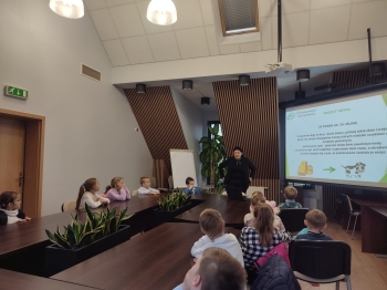 4be71252-891d-4814-a8e2-45c8702263dc