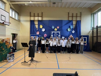 4ddf93c0-60f2-4bcc-8eba-83f2304f14af