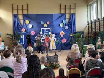 8f653c30-4fe2-472c-8dde-3169bd68fb30