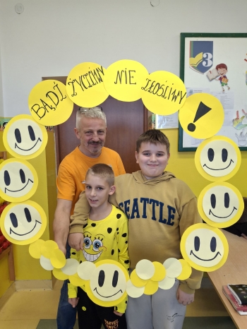 7b4ef061-9569-4688-9f55-6964b8d9c3f5