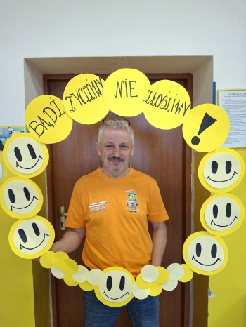 5982a00e-3444-4476-9b6c-54d8c7f1066d