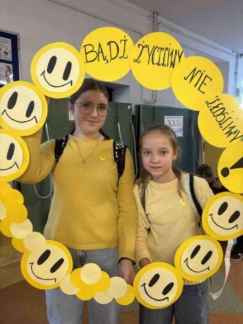 047ab2eb-bcf0-42fe-bbba-66686804fb4d