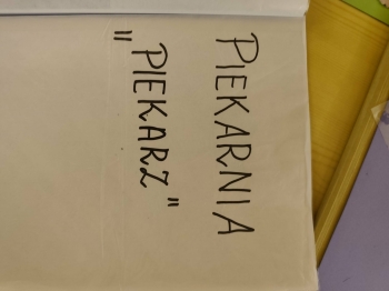 19ee8c65-4a1d-4b13-ae61-cf4ad707c6b6