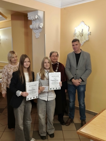 502baeeb-ab69-417e-9393-5ef45c6e0d7d