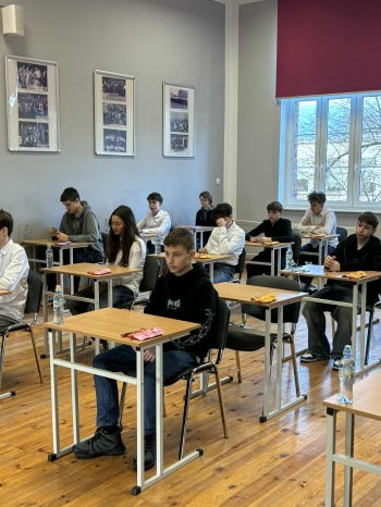 2de60ad7-34a2-4e28-bd1f-4443de39f28c