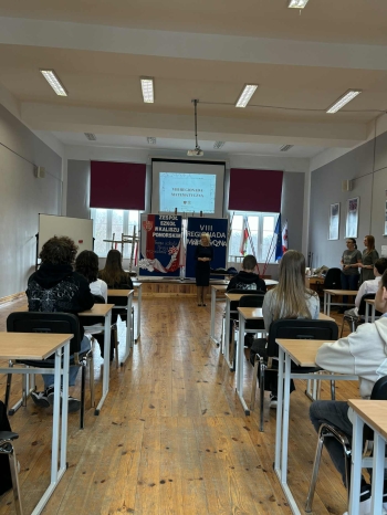 fc08fd3c-07fc-40f8-9311-26a05dc80610