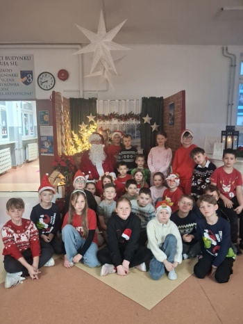 b1c80963-be99-4fc9-ab82-483992773e47