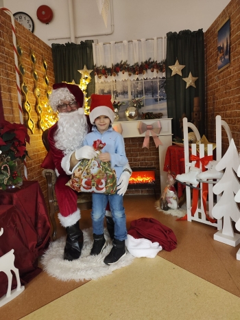 24d9eae2-0034-405f-b798-b4a216ece2c5