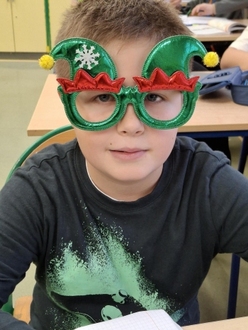 0e8c8bea-3517-427d-80f2-7fb1333ee3c0