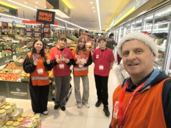 5f083bc4-0b43-4aad-867f-8d255215a9f5