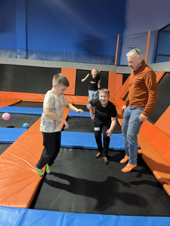 677b8a16-7faf-4ef7-baeb-6ef332564a39