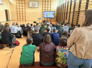 aaed9564-10e6-4473-97b8-90e7a3f336a4