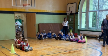 e285e10e-16eb-418c-854c-7f55bd71b5ed