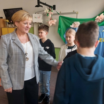 e671b99d-442f-4db4-9407-bc13f84d8ece