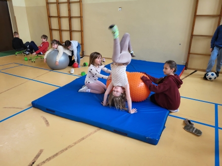 NA SPORTOWO